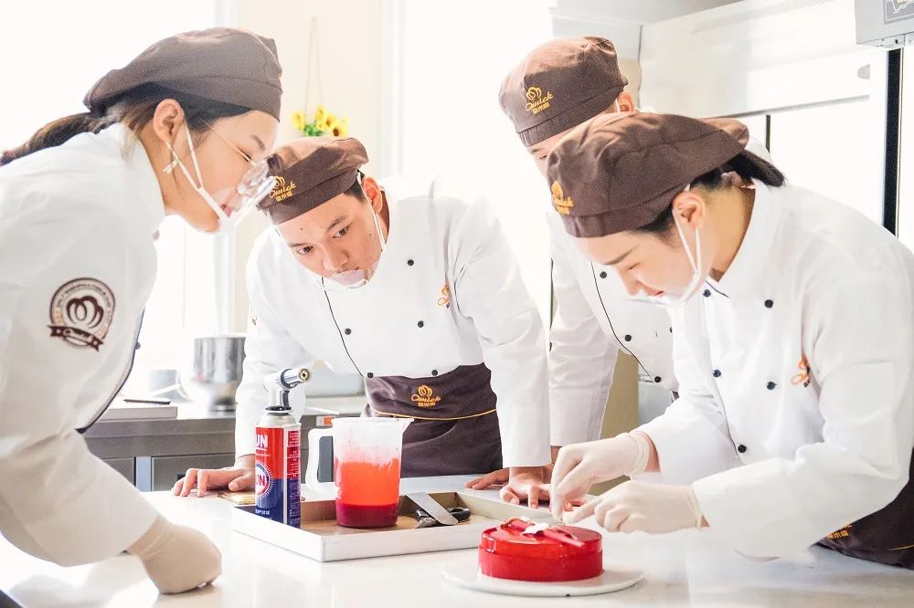 私房烘焙做什么产品利润高,私房烘焙行业的前景