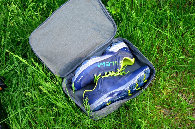 又要值乘了，放下背包拎起皮箱，地平线8号拉杆箱体验