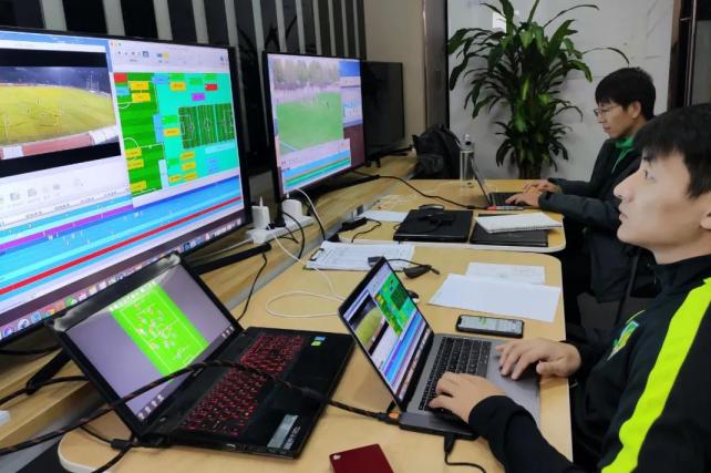 疫情防控训练不停,北京中赫国安开启昆明冬训