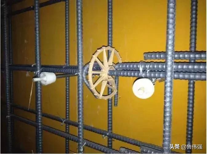 钢筋保护层有什么作用,钢筋保护层不均匀