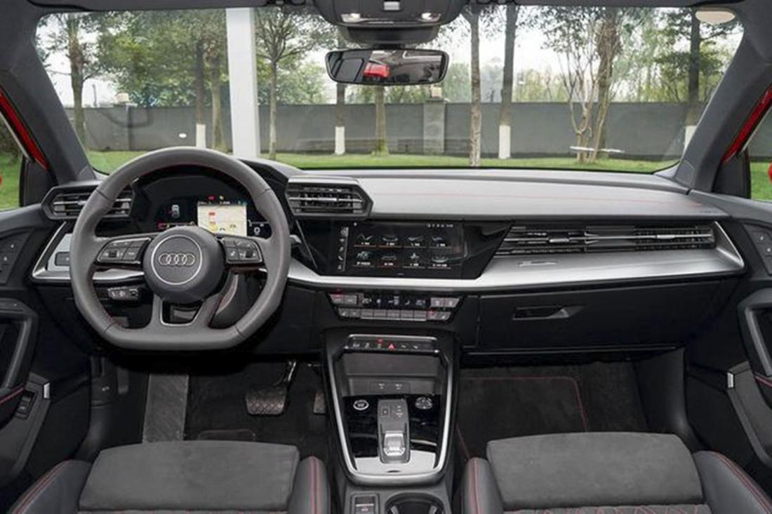 奥迪a3和坦克300怎么选,奥迪a3女神款