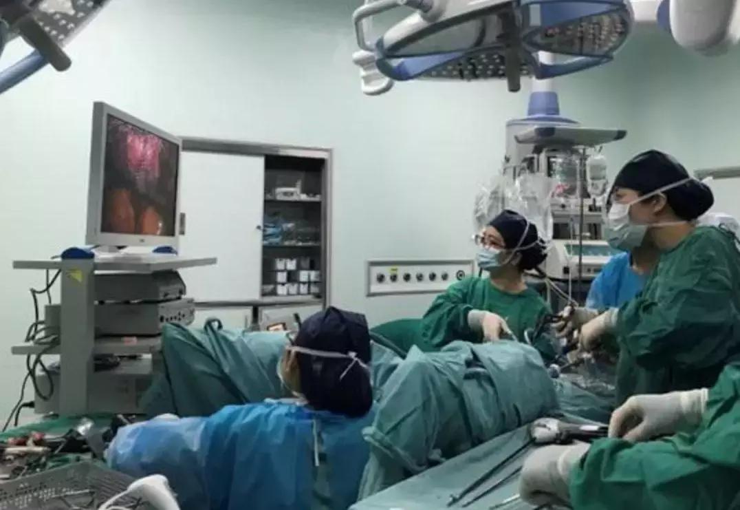 女子来例假跑步导致黄体破裂,姨妈期跑操导致黄体破裂