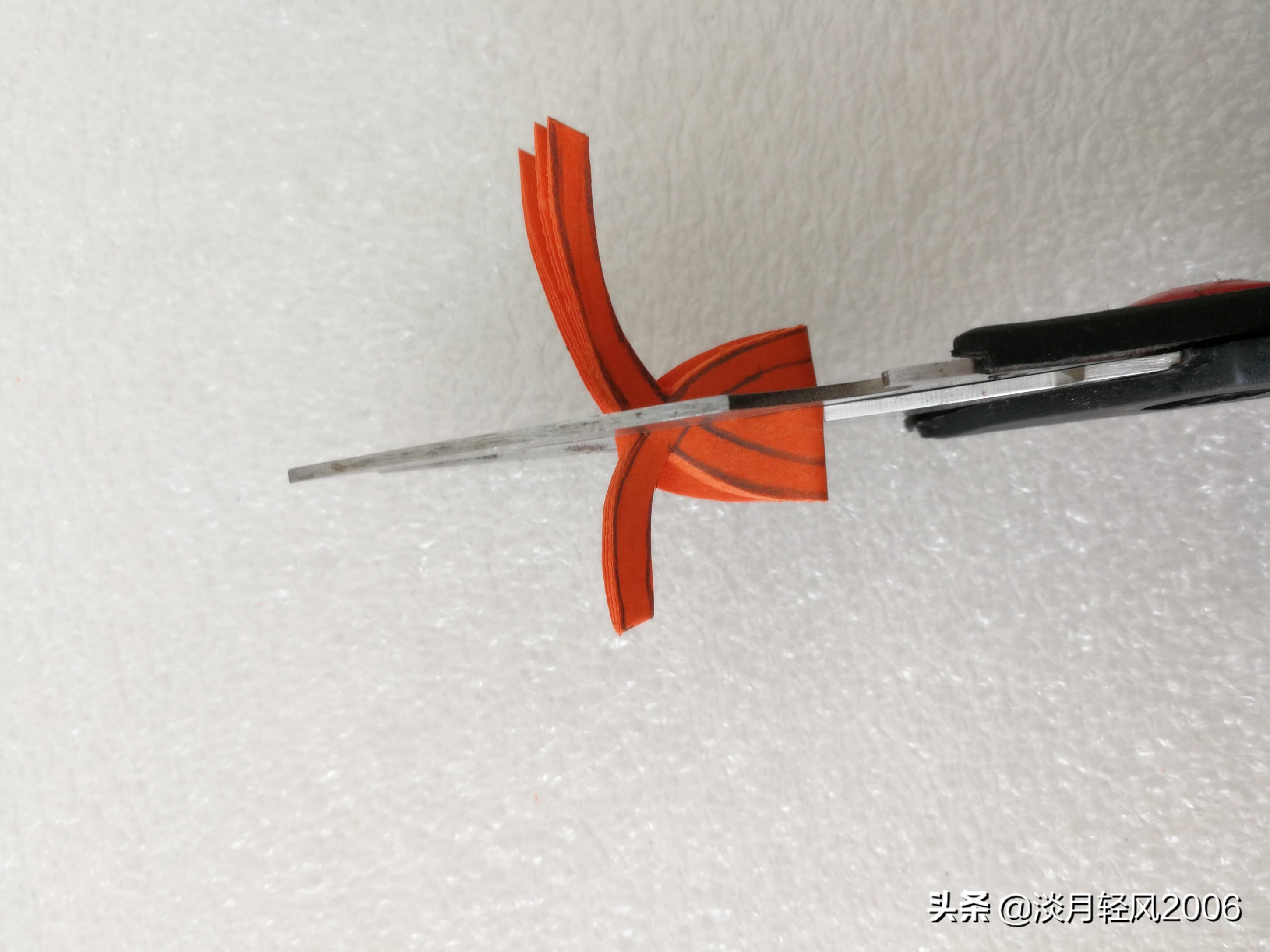 剪简单剪纸团花图案,剪纸手工花样大全图片步骤