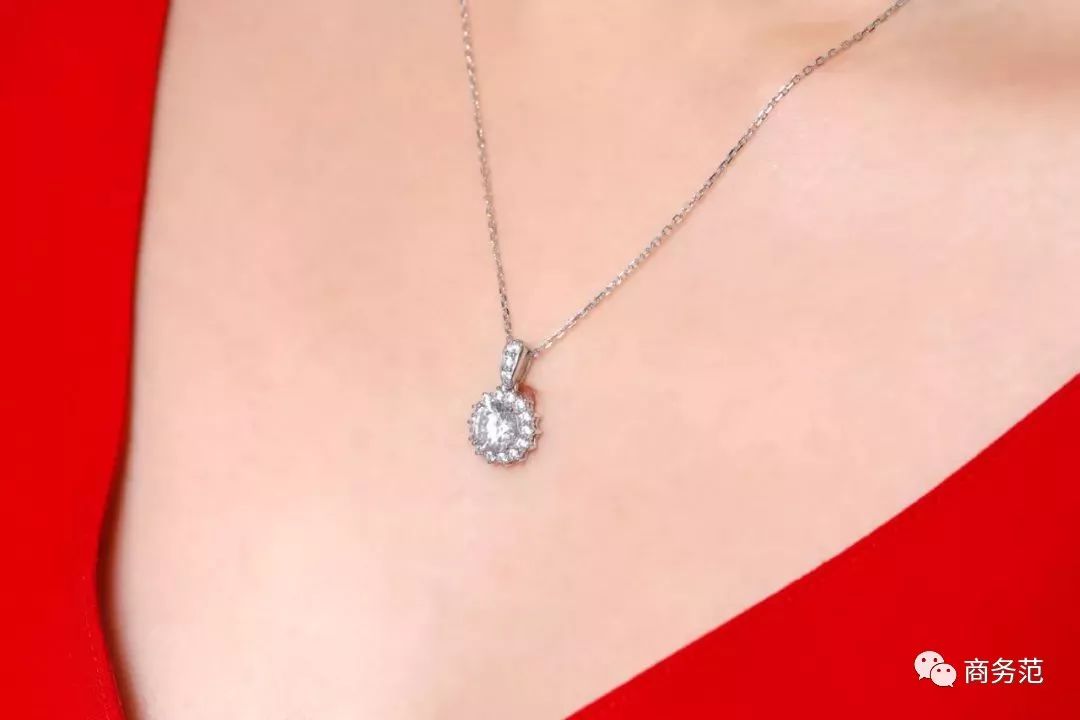 拆开之前收到的54个快递，每一份都让人感到美好