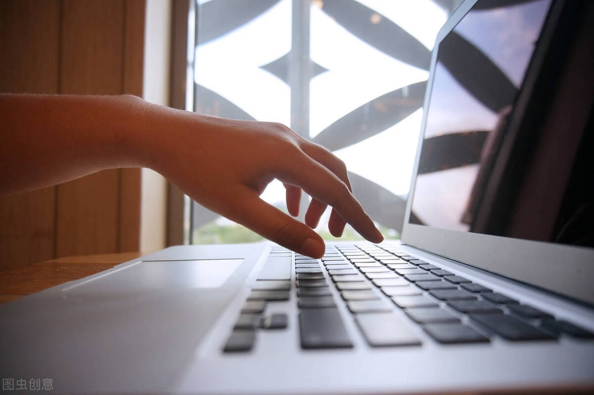 macbook和windows10区别,macbook换成windows10