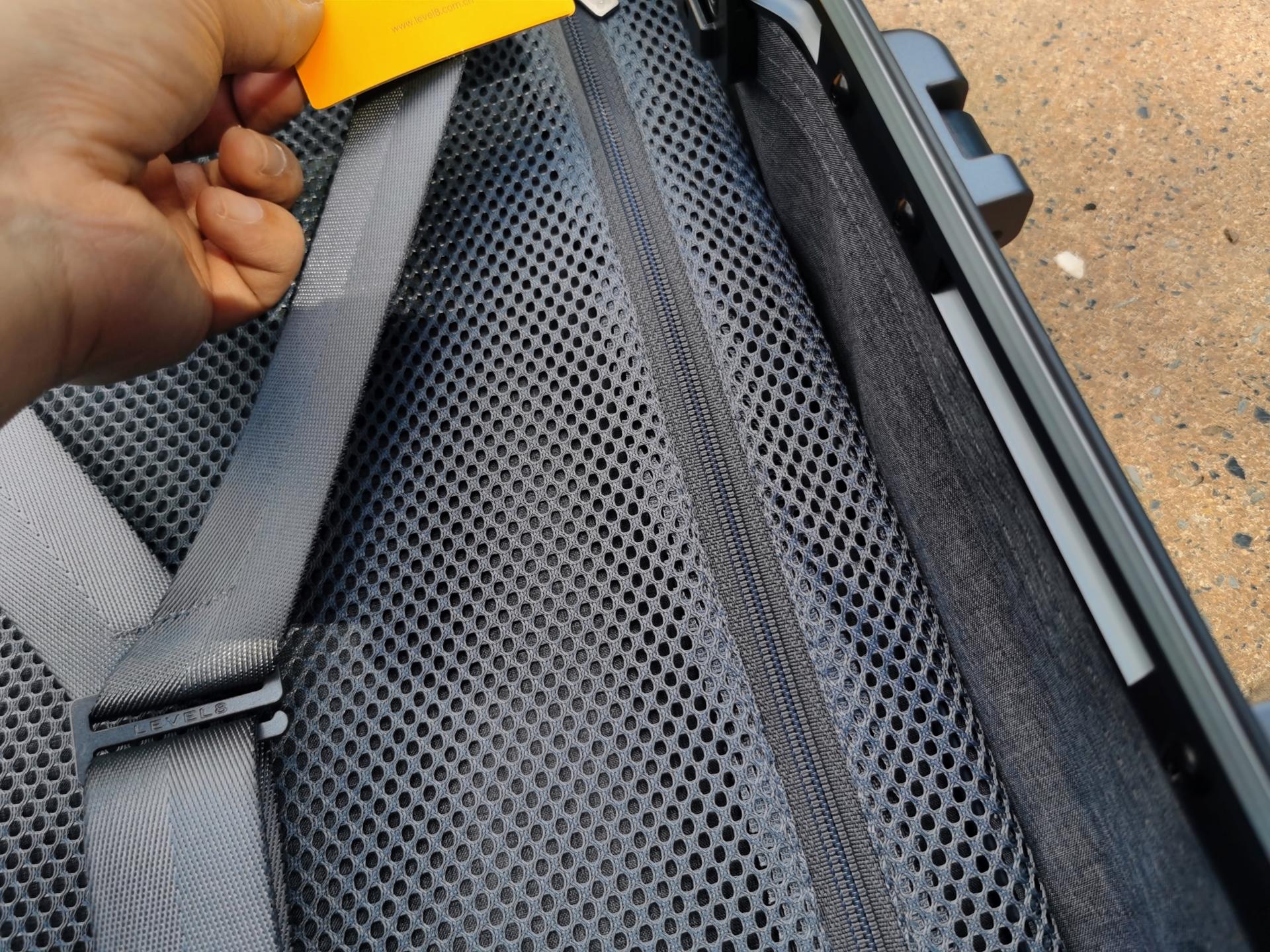 地平线8号level8旅行箱测试,地平线8号行李箱4挡调节