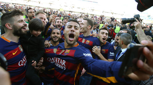 孩子你别哭歌曲完整版,孩子你别哭小说