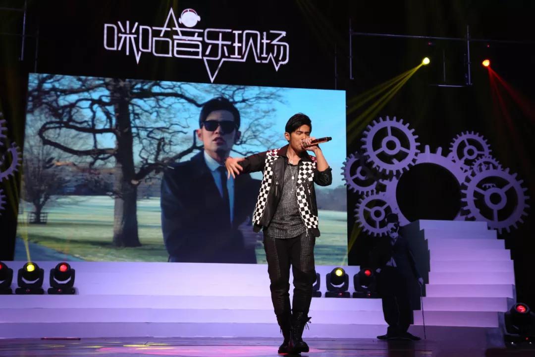 周杰伦有多喜欢耍帅,周杰伦有多爱装酷