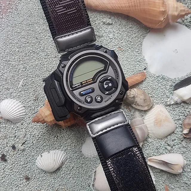 能听歌能拍照的东西,能听歌能拍照苹果