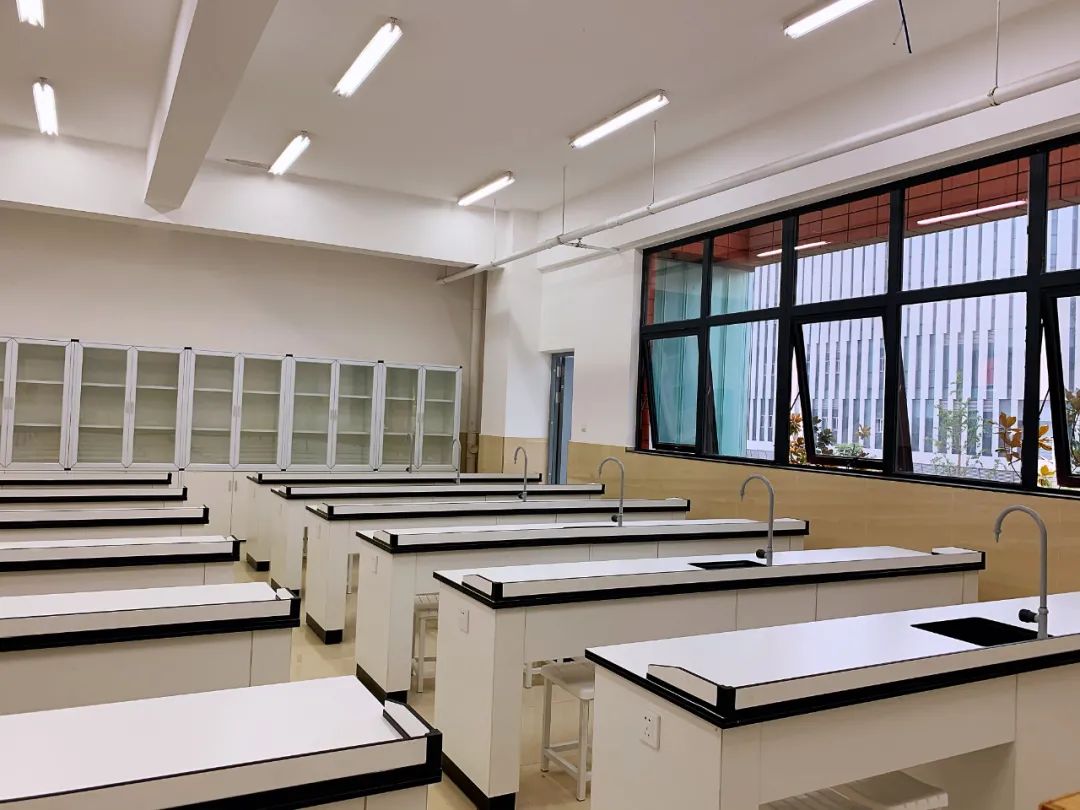 南师附中邺城路初级中学最新消息,南师附中邺城路分校怎么样