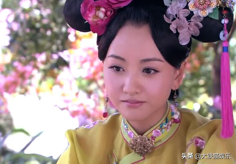 这4位女星太难了！被一位女配艳压不算啥，个个女配都吊打才尴尬