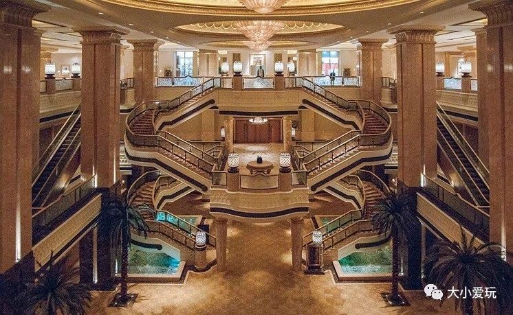 世界上最贵的酒店带我们体验一晚,世界十大最贵的酒店排名