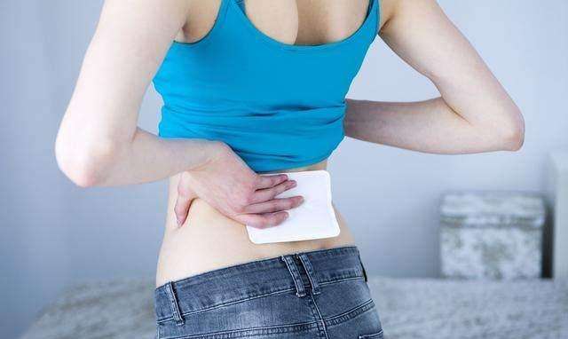 产后科普产后腰疼的预防措施,导致妈妈产后腰疼的5个错误姿势