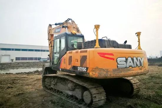 各种挖掘机优劣分析视频,十大挖掘机优缺点