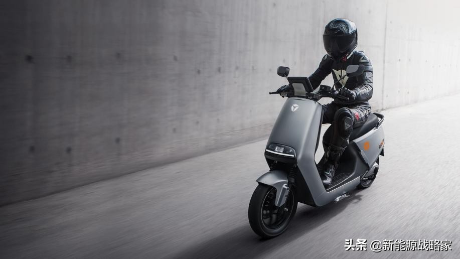 电摩摩托车推荐续航高,摩托车和增程式电摩续航
