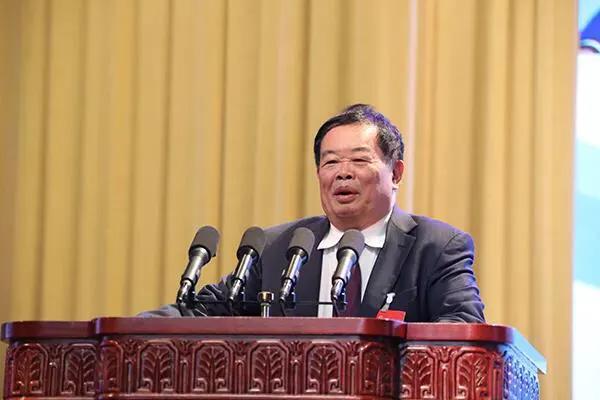 曹德旺人性与欲望,曹德旺为什么娶了一个老婆