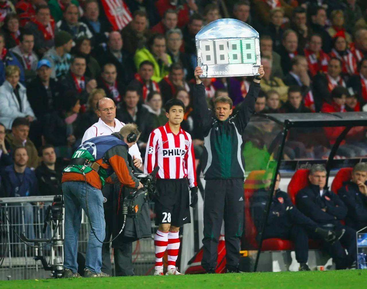 武磊杨晨去哪了,杨晨和武磊留洋成绩