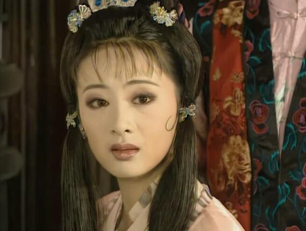 挤眉弄眼五官乱飞的演技,挤眉弄眼式演技