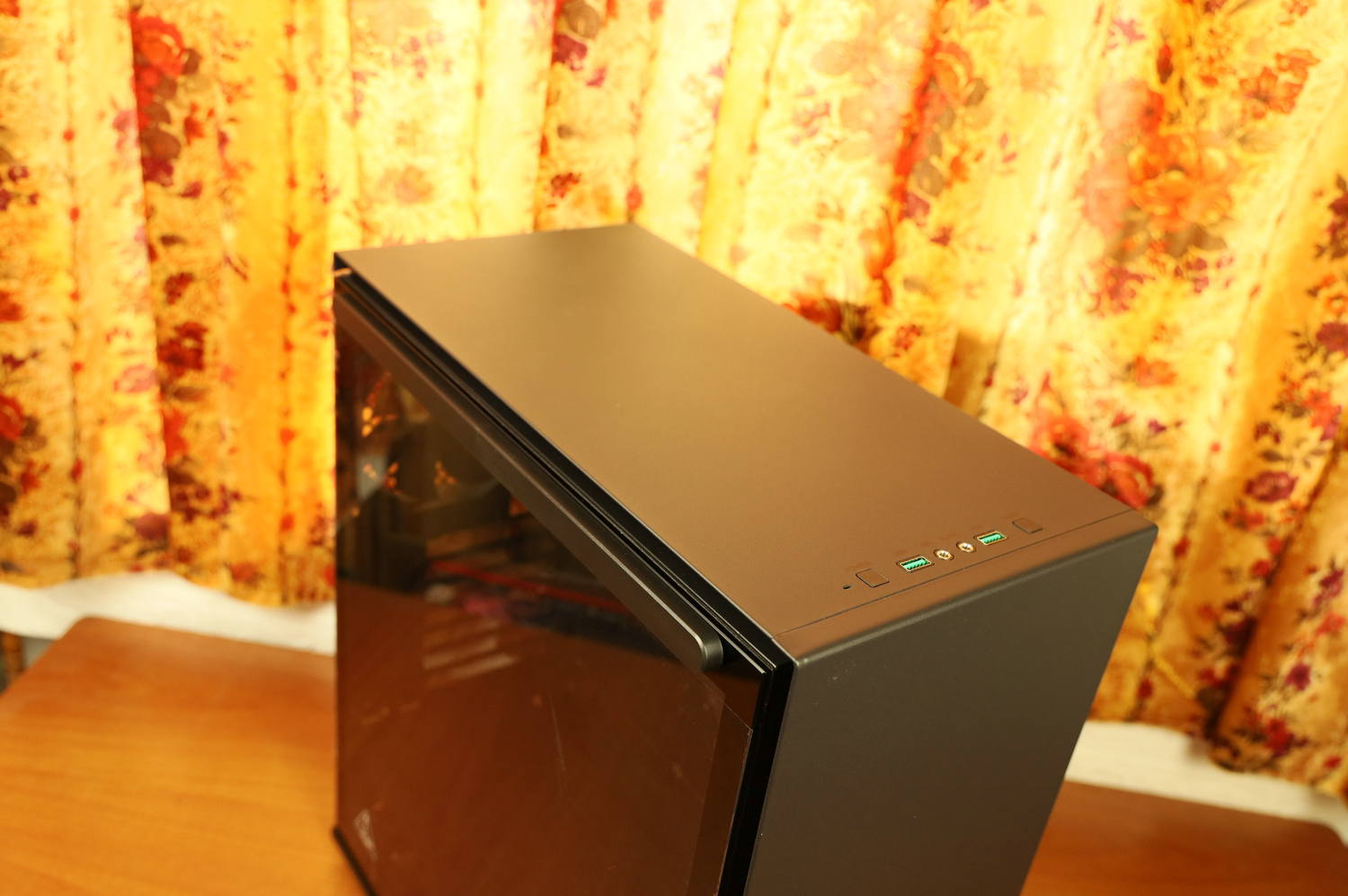 九州风神玄冰50机箱装机体验,九州风神460机箱