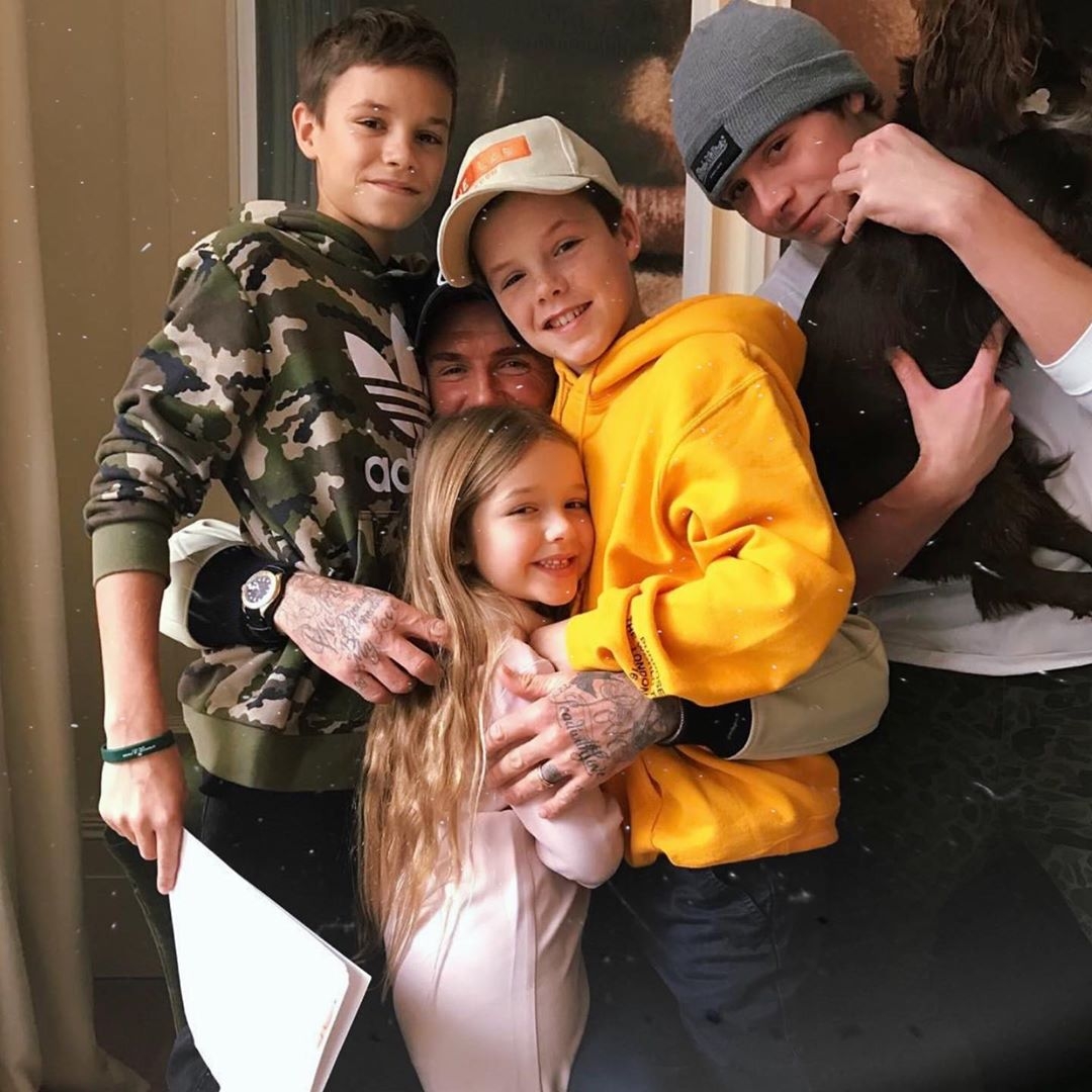 贝嫂生日小贝图片,贝嫂庆祝贝克汉姆生日