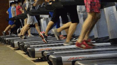 跑步黑科技鞋子,跑步鞋黑科技轻便