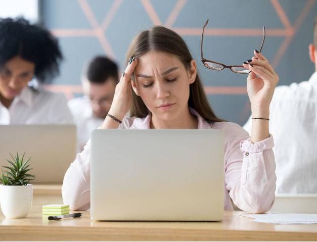 肝不好后背大面积起红斑,肝不好皮肤小红斑