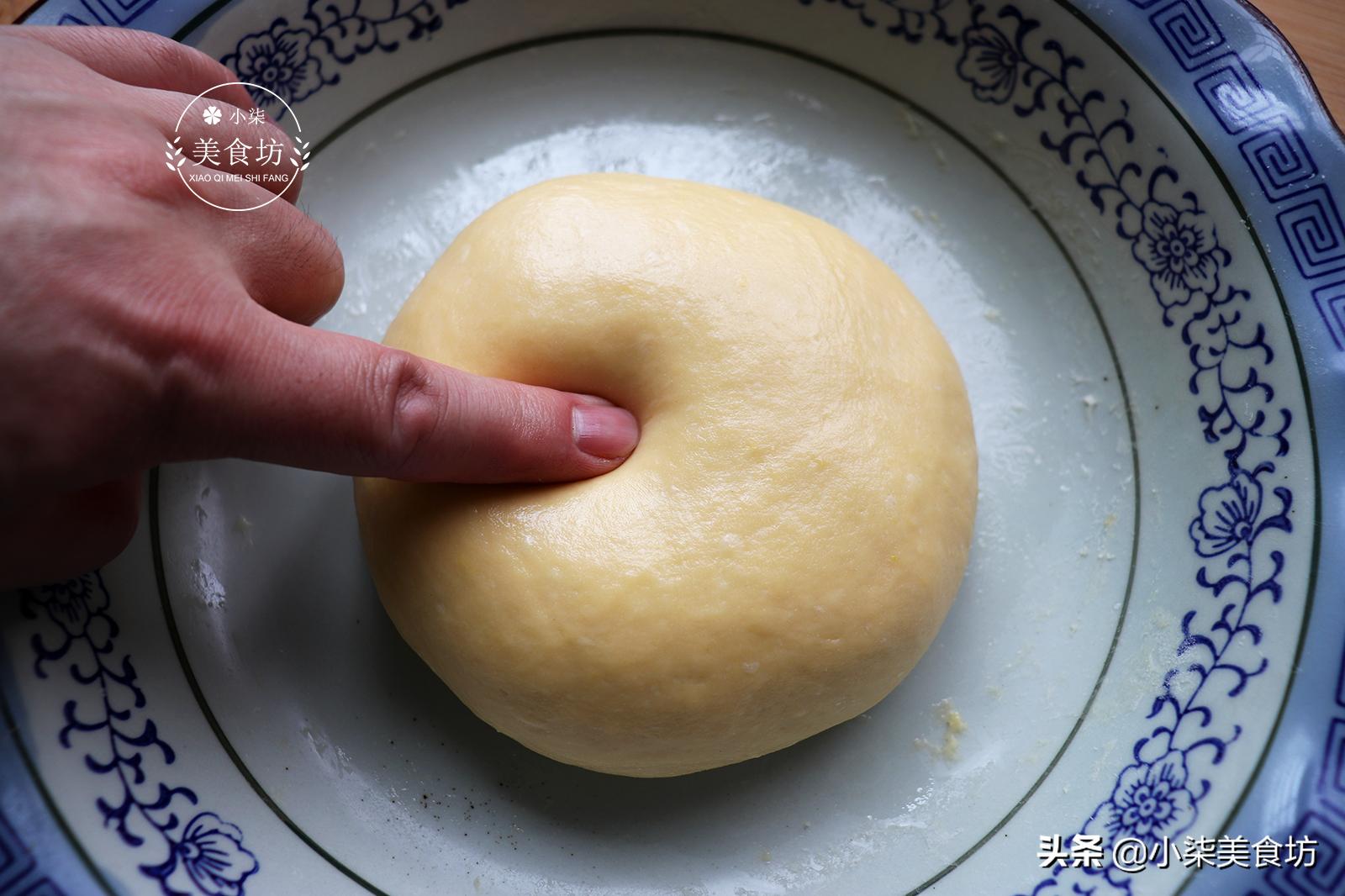 盐碱矾油条需要饧面多长时间,油条做法蓬松酥脆不用醒面一晚上