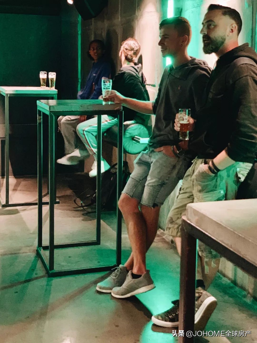 去了荷兰，168的我感觉自己像个霍比特人