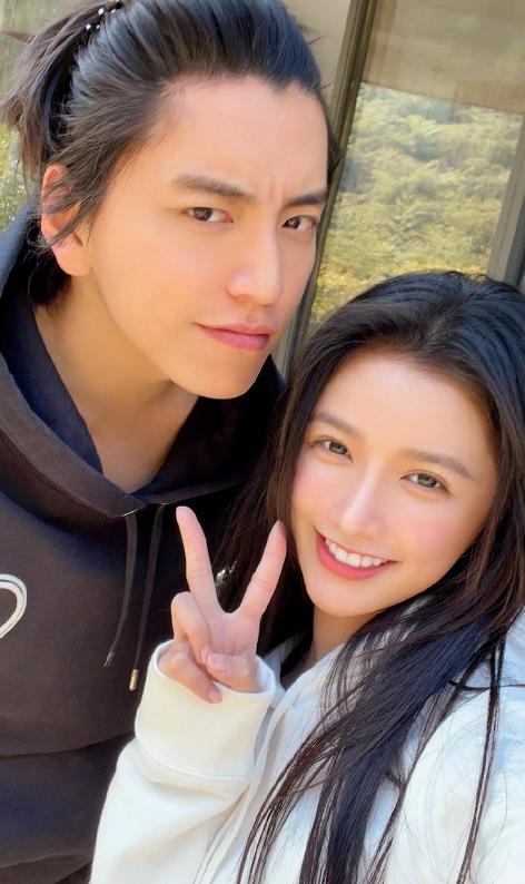 蔡卓宜王大陆拥吻视频,蔡卓宜和王大陆街头拥吻完整版