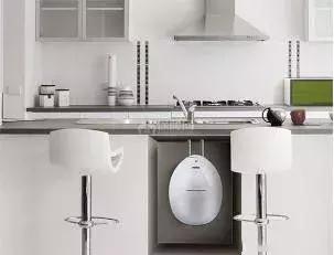 即热式热水龙头和小厨宝,小厨宝即热式热水龙头