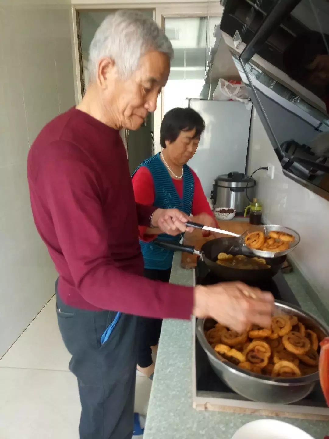 追忆我的父亲全文,忆我的父亲范文