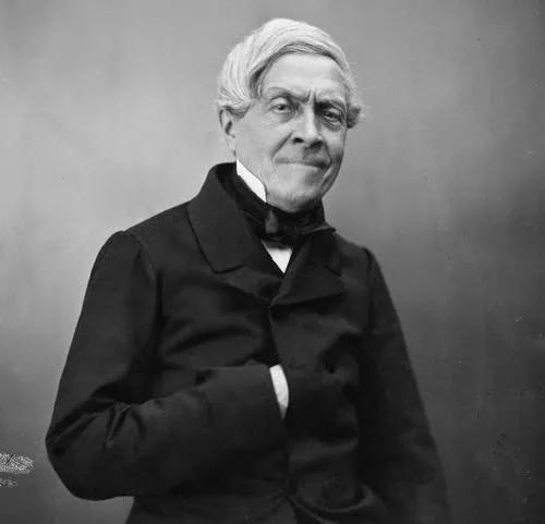 乔治·巴塔耶：善、恶、价值和米什莱的生活