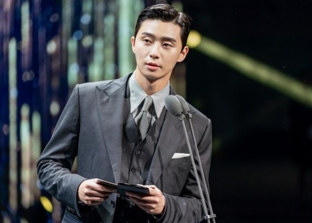 车银优玄彬宋仲基老板,玄彬和车银优谁帅