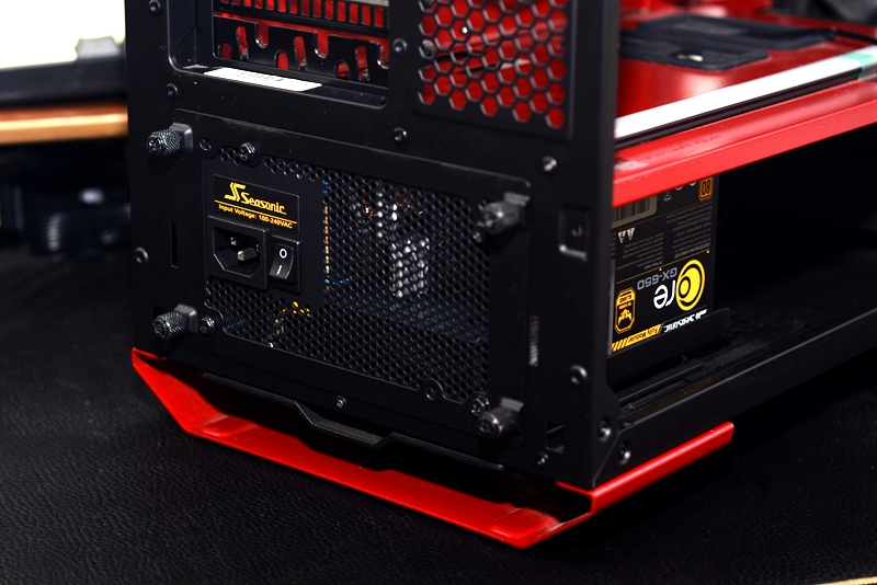 电脑的“心脏”不能马虎，换了新电源，谈谈高塔机箱走线