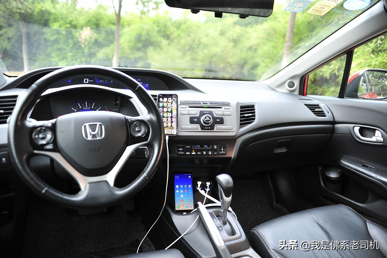 车载充电器哪个牌子好用测评,车载充电器哪款比较好