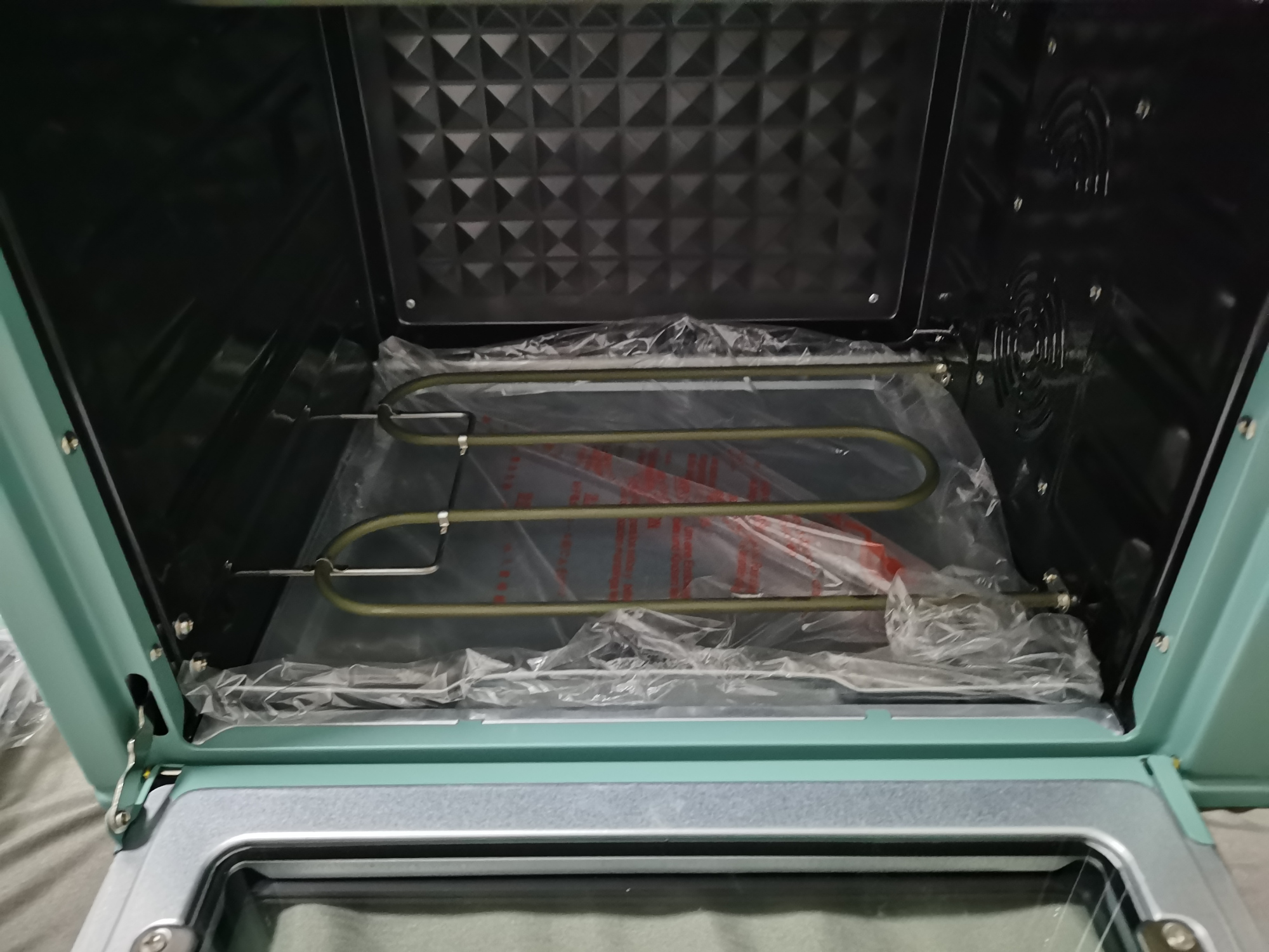 外观俘获你的心，实用照顾你的胃，不可或缺的柏翠烤箱值得你拥有