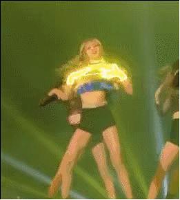 外貌不出众但实力超群的韩国女团,美貌和实力并存的韩国女团