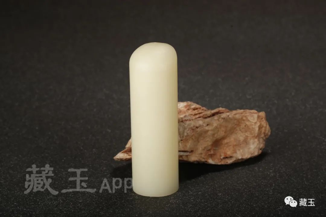 一块黄玉有多少钱,哪里黄玉值钱