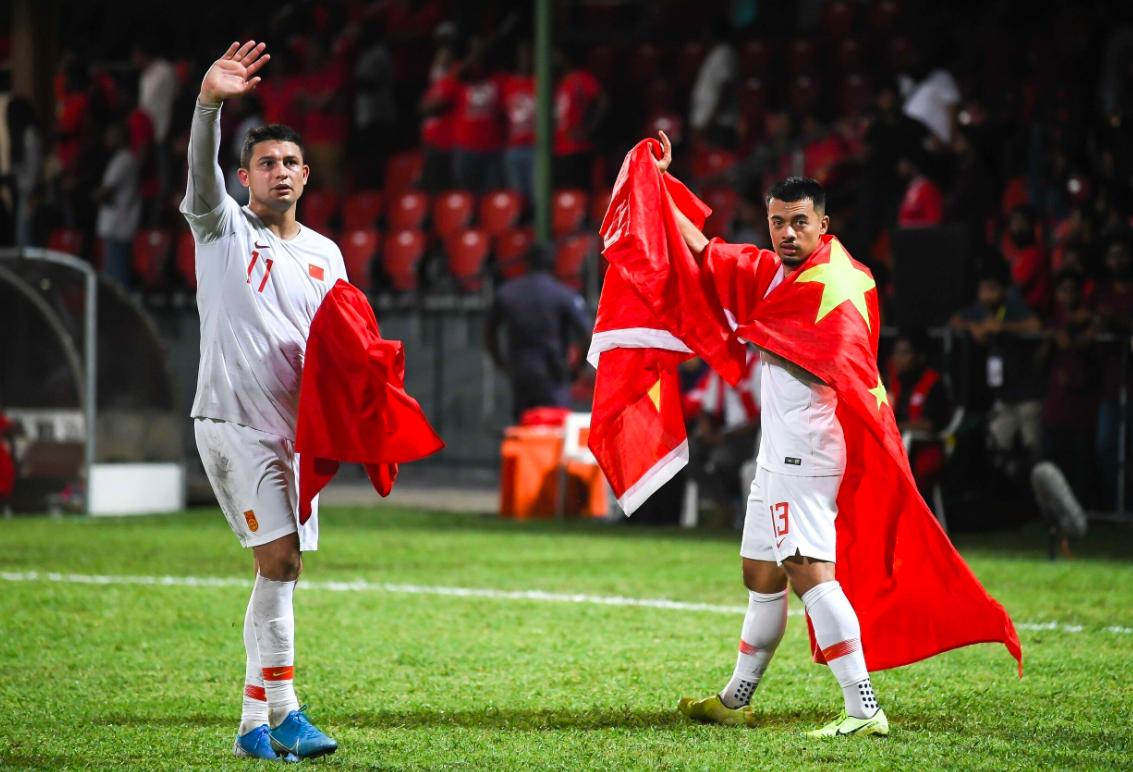 国足归化最大希望,国青无缘2026世界杯了吗