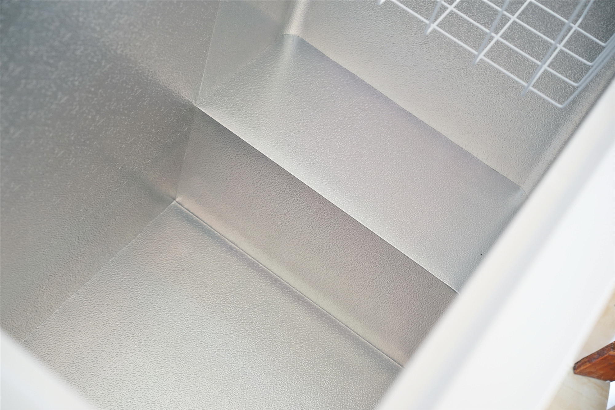 海信bc-100s微冻室能冻冰棍吗,海信冰柜209跟301的区别