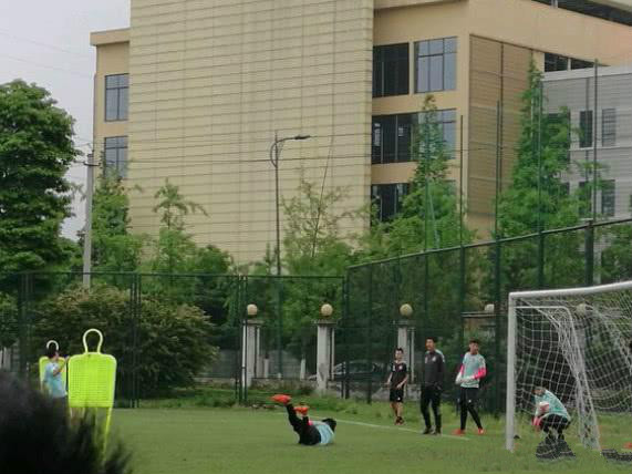 四川fc解散,四川fc解散事件真相