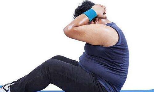 老年人膝盖疼痛的原因和治疗方法,运动后膝盖疼痛的原因和解决方法