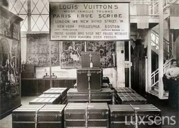 lv品牌故事简短介绍,lv时尚帝国故事