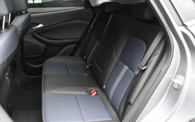 雪佛兰创酷都6.5万了不香？关键还是合资大品牌，比M6颜值帅