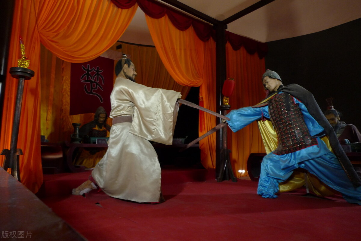 楚霸王不肯过乌江成语,和楚霸王有关的成语