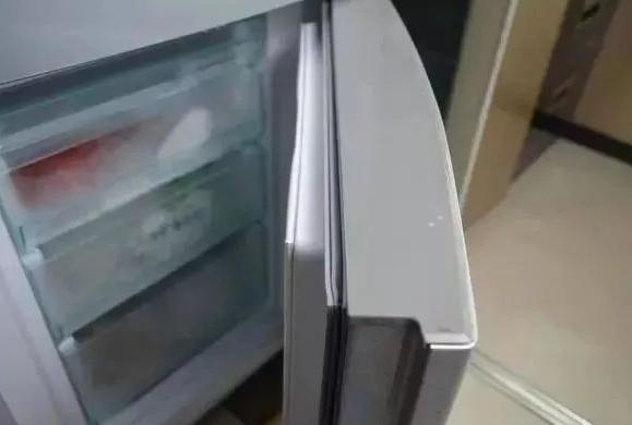 冰箱密封条如何去霉,冰箱密封条发霉用什么擦拭