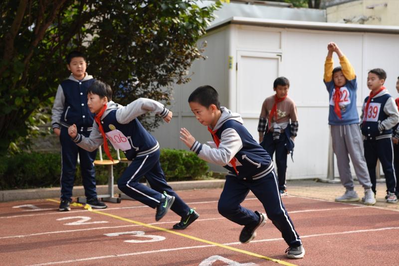 挑战自我突破极限小学,青岛燕儿岛路第一小学