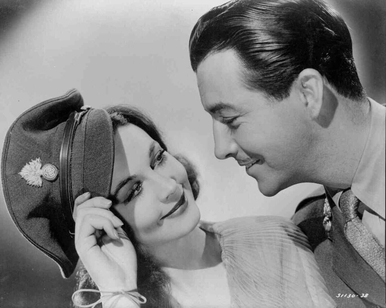 全球顶尖纯音乐经典好听50首,全球经典999首热歌推荐