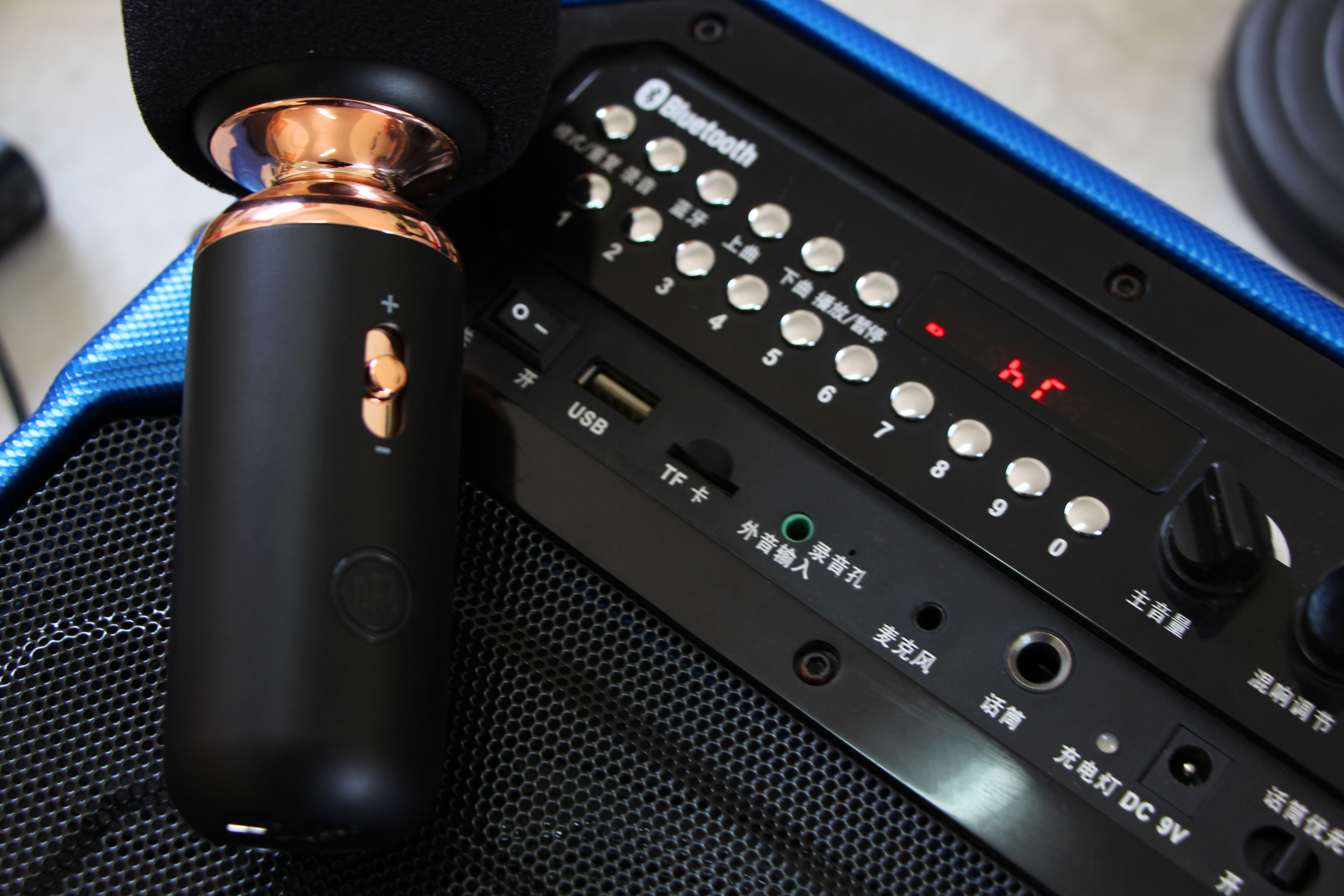 唱吧巴赫麦克风直播,唱吧巴赫麦克风粉色