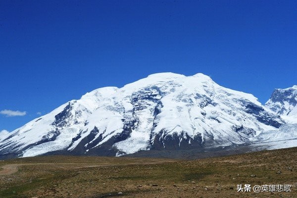 新疆托木尔提峰攀登过程,天山第一峰托木尔